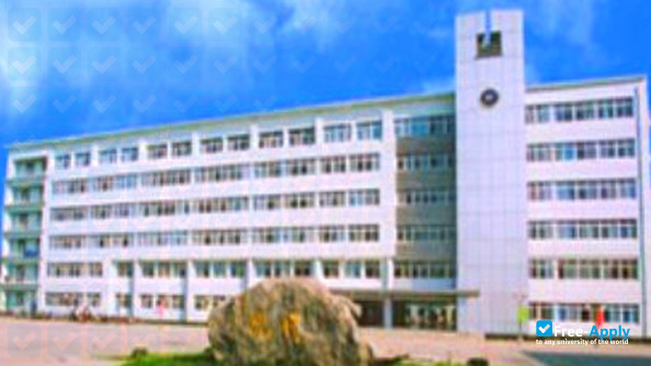 Tianjin Modern Vocational Technology College photo #3