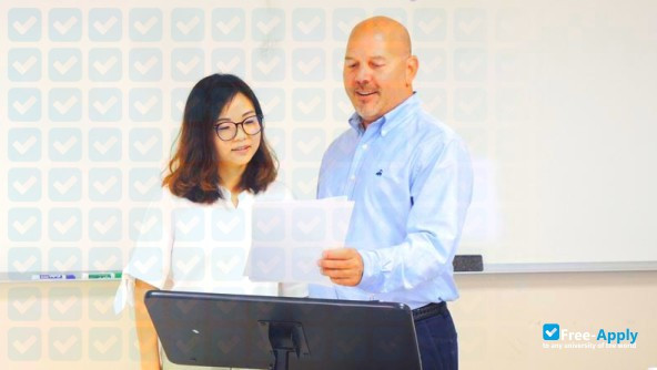Foto de la Hainan Technology and Business College #3
