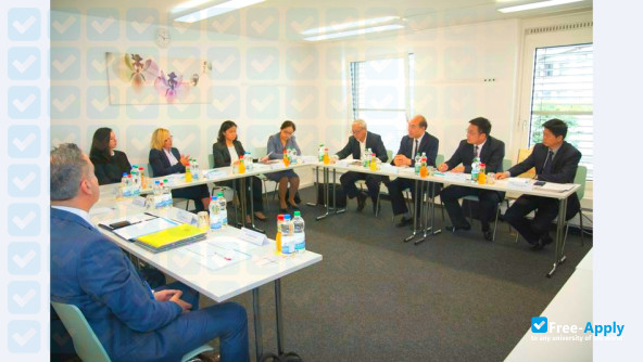 Foto de la Shanghai Industry and Commerce Foreign Language College