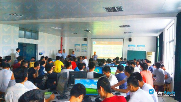 Foto de la Jiangxi College of Applied Technology #9