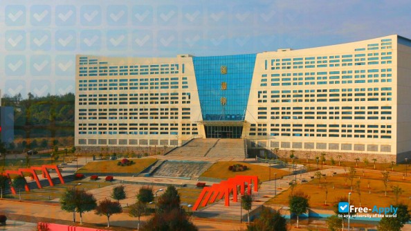 Foto de la Jiangxi College of Applied Technology #2
