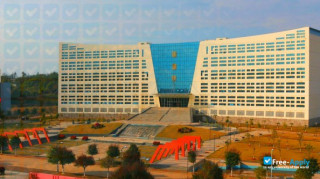 Jiangxi College of Applied Technology thumbnail #3