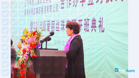 Photo de l’Liaoning Geology Engineering Vocational College #11