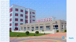 Tianjin University of Commerce Bousted College миниатюра №12