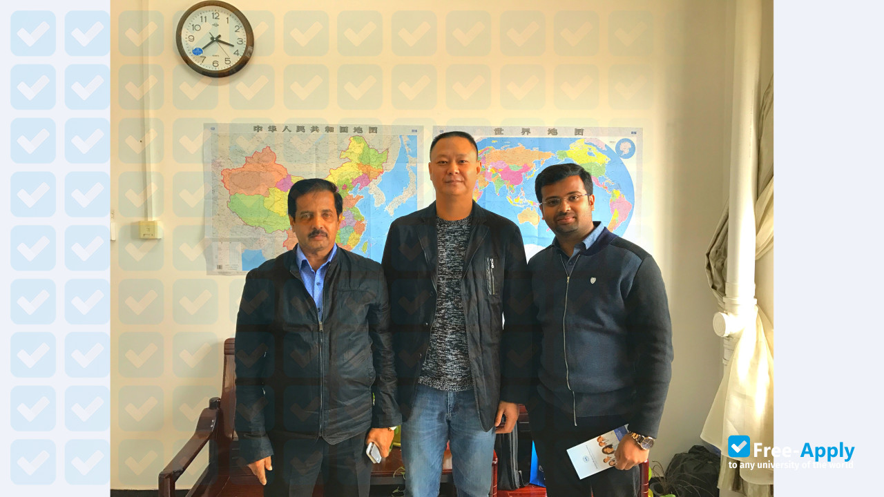 Guilin Medical University photo