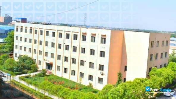 Photo de l’Xi'an Employees's University #5
