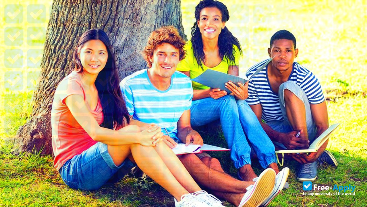 Foto de la College of International Education Capital Normal University