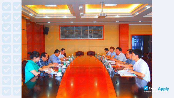 Taiyuan University photo #7