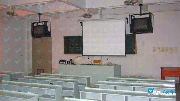 Foto de la Shantou Polytechnic #5