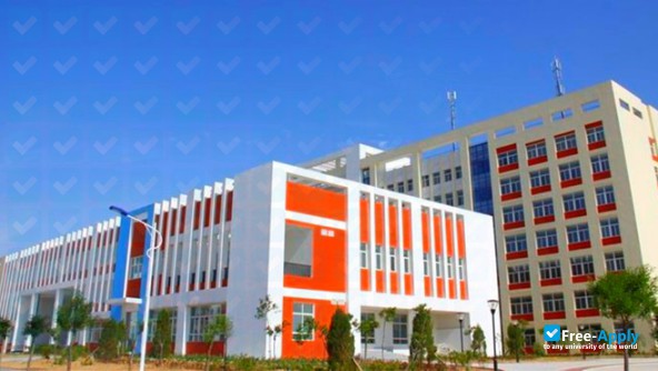 Photo de l’Yulin Vocational & Technical College #2