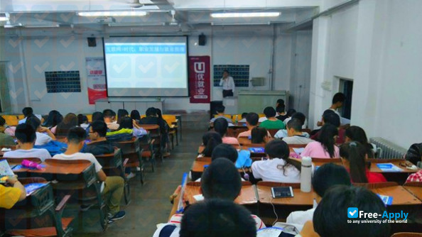 Shanxi Vocational Poly-Tech College photo #2