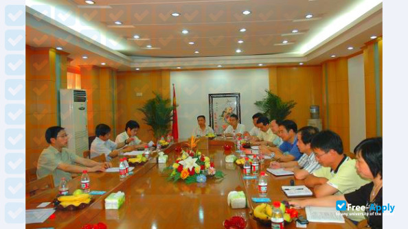 Zhejiang Industry Polytechnic College photo #8