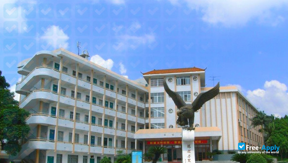 Guangxi Eco-engineering Vocational and Technical College photo #3