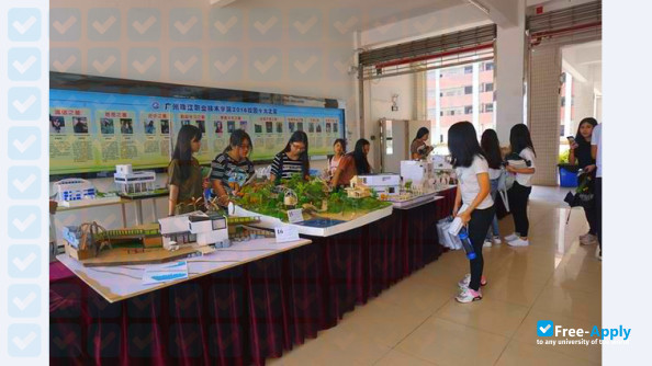 Guangzhou Zhujiang College of Vocational Technology photo #8