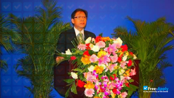 Foto de la Changchun Institute of Education #2