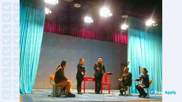 Photo de l’Tianjin Art Vocational College #5