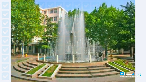 Henan Vocational College of Water Conservancy and Environment фотография №5