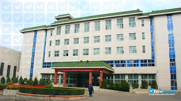 Jilin Engineering Normal University фотография №3