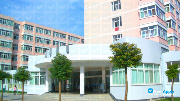 Zhengzhou University of Aeronautics photo #6
