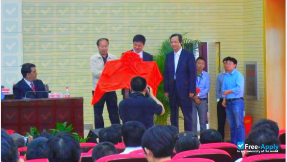 Hubei Water Resources Technical College photo #16