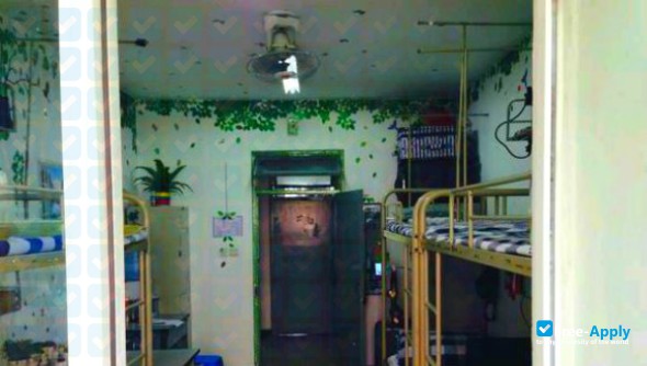 Yuxi Agricultural Vocational & Technical College photo #4