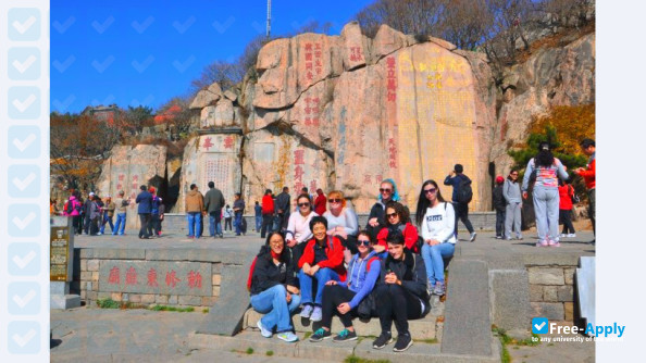 Chengdu College of Arts & Sciences photo #9