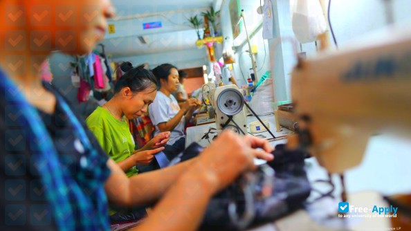 Photo de l’State-owned machinery factory workers Fujiang University #1