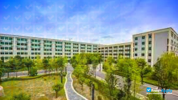 Photo de l’State-owned machinery factory workers Fujiang University #4