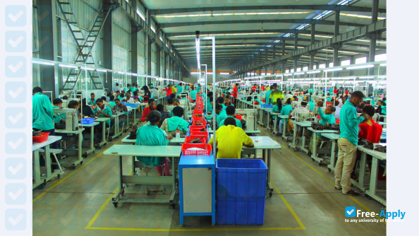 Photo de l’State-owned machinery factory workers Fujiang University #5