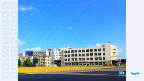 Фотография Guangdong Preschool Normal College in Maomin