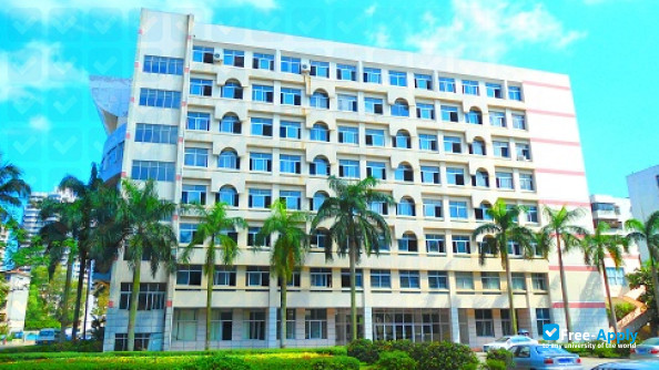 Hainan Open University фотография №2