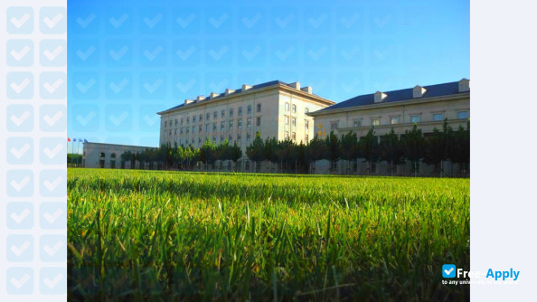 Tianjin Maritime College photo #7