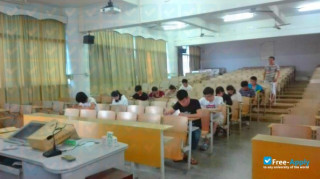 Quanzhou Textile Garment Institute thumbnail #5