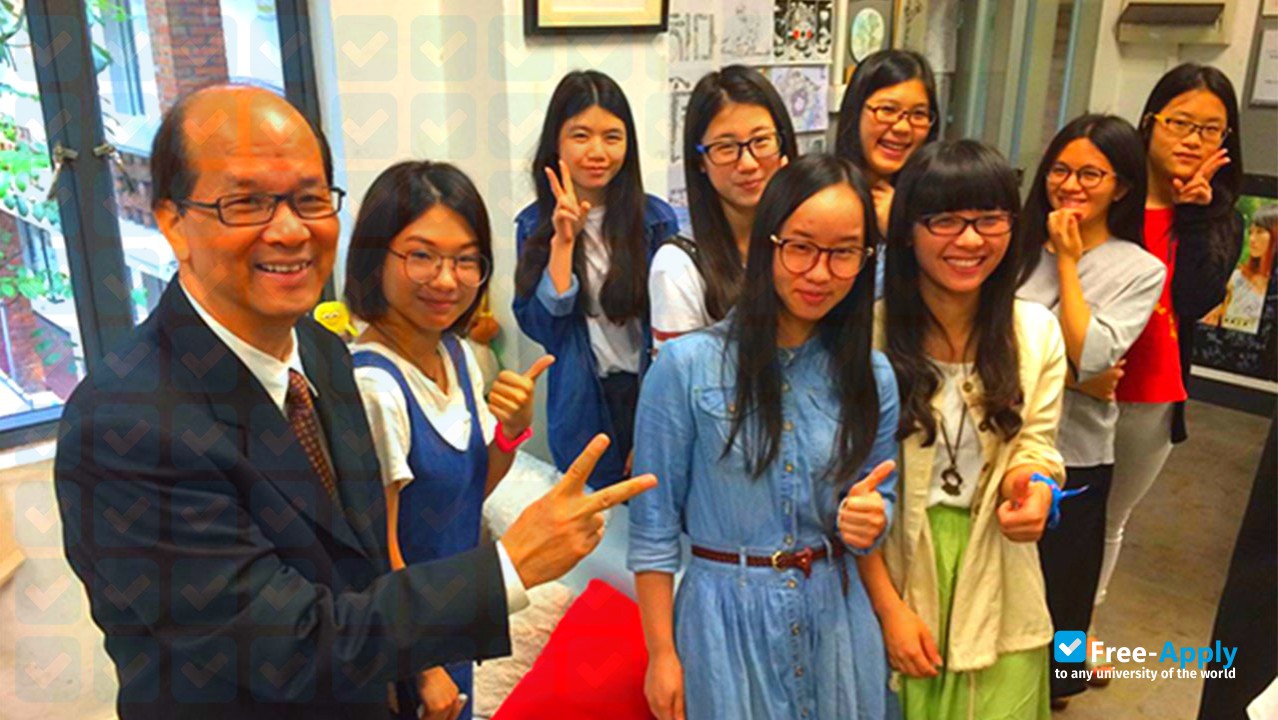 Guangdong Innovative Technical College photo #3