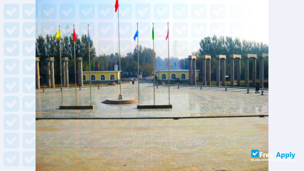 Photo de l’Hebei Oriental University #6