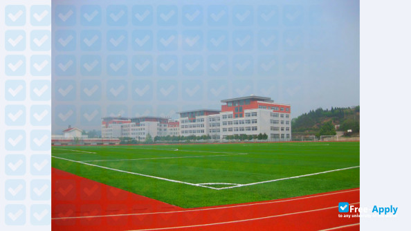 Sichuan Automotive Vocational & Technical College photo #6