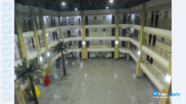 Photo de l’Shijiazhuang Vocational College of Finance & Economics #2