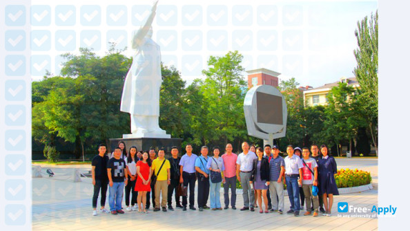 Photo de l’Yinchuan Energy Institute #8