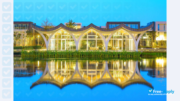 Duke Kunshan University фотография №7