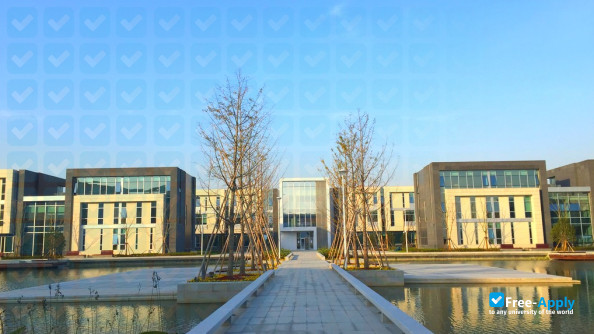 Duke Kunshan University фотография №8
