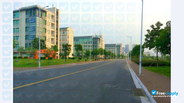 Photo de l’Guangxi Science & Technology Normal University #4