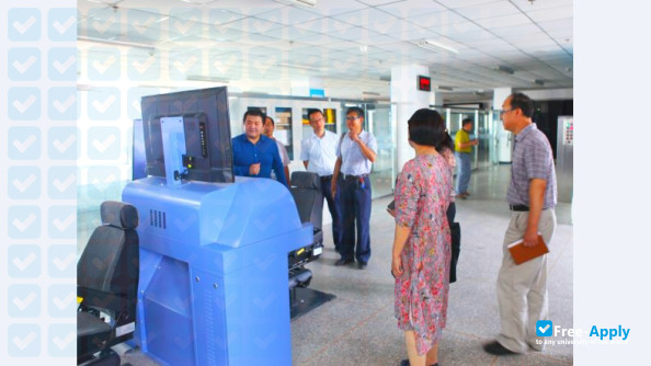 Photo de l’Shanxi Traffic Vocational and Technical College #8