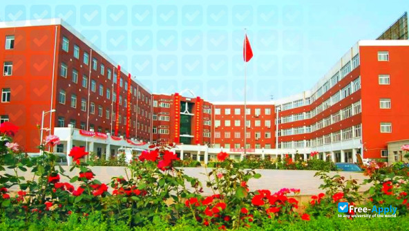 Yunnan Institute of Technology and Information photo #3