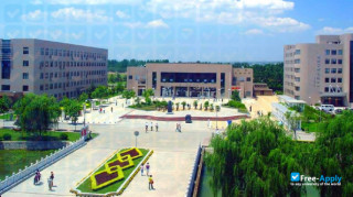 Miniatura de la Luoyang Institute of Science & Technology #4