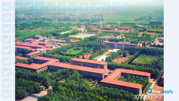 Foto de la Xi'An Jiaotong University #1