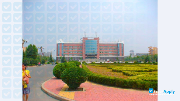 Xuchang University photo #2