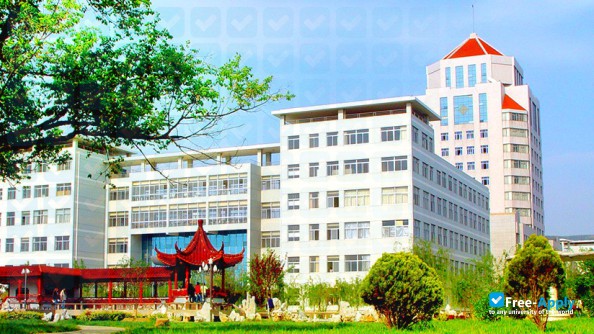 Huaihai Institute of Technology фотография №10