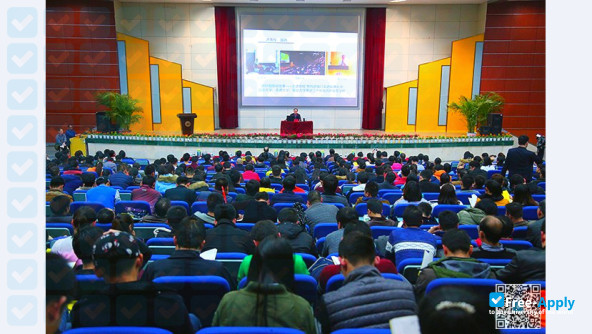 Jiangxi University of Technology photo #5