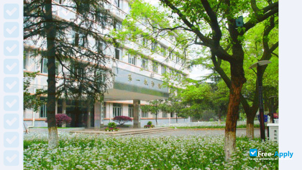 Changsha Environmental Protection College фотография №1