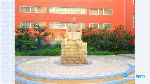 Photo de l’Shangqiu Institute of Technology #4
